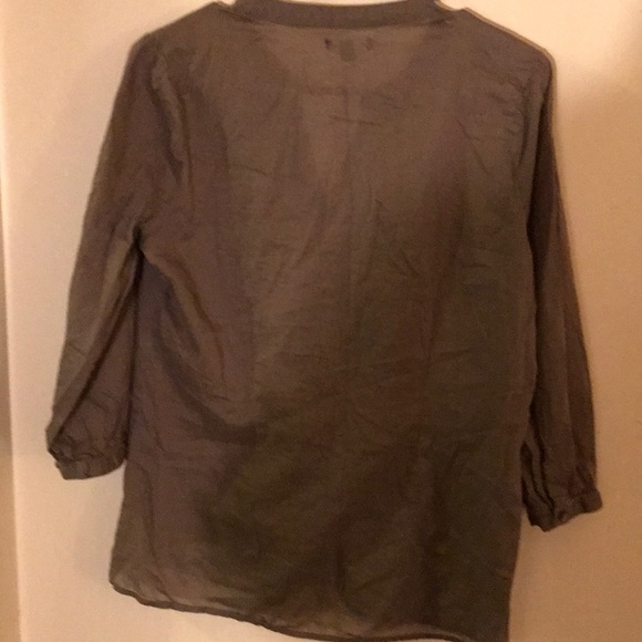 Bohemian or boho style Gap shirt - Picture 6 of 7